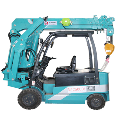 KBE3.0 all-electric wheeled crane